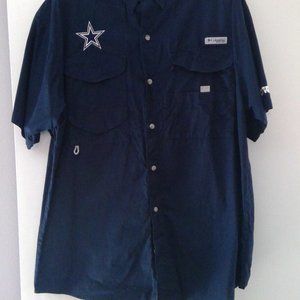 Columbia - Dallas Cowboys Fishing Shirt: Size Large